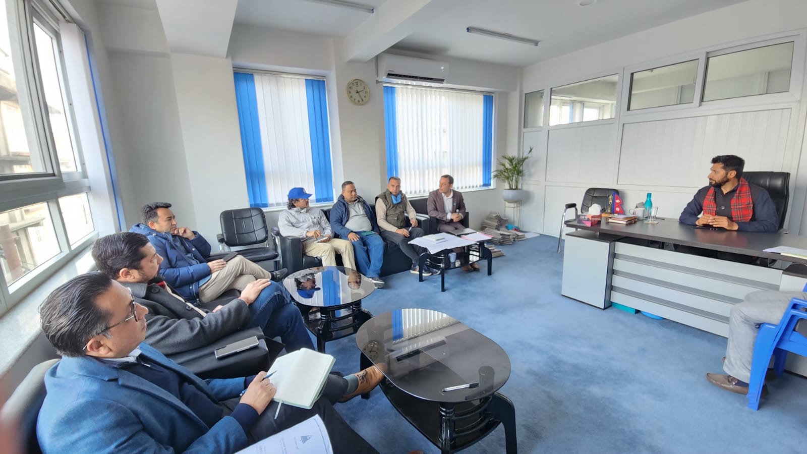 रास्वपाको संसदीय दलको बैठक बस्दै